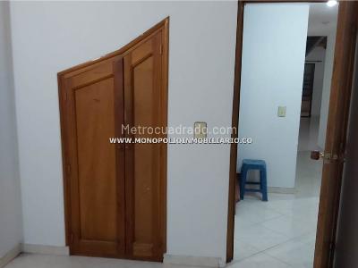 Apartamento en venta en El Carmelo, Itagüí · foto 5 de 11