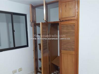 Apartamento en venta en El Carmelo, Itagüí · foto 10 de 11
