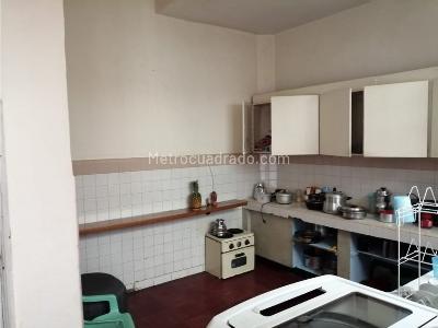 Casa de 5 alcobas en venta en Villa Hermosa, Medellín, 200 m² · foto 5 de 11