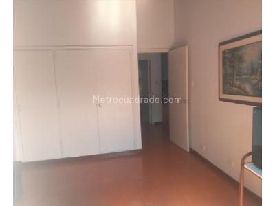 Casa en arriendo en Prado Centro, Medellín · foto 2 de 20