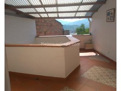 Casa en arriendo en Prado Centro, Medellín · foto 13 de 20