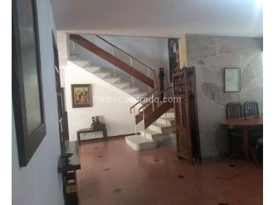 Casa en arriendo en Prado Centro, Medellín · foto 15 de 20