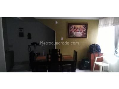 Casa de 3 alcobas en venta en Robledo, Medellín, 156 m² · foto 4 de 16