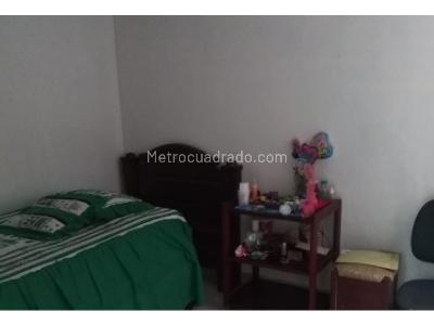 Casa de 3 alcobas en venta en Robledo, Medellín, 156 m² · foto 11 de 16