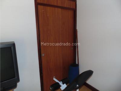 Apartamento de 3 alcobas en venta en Conquistadores, Medellín, 200 m² · foto 14 de 15