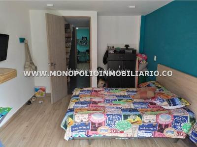 Casa de 4 alcobas en venta en Madera, Bello, 122 m² · foto 5 de 18