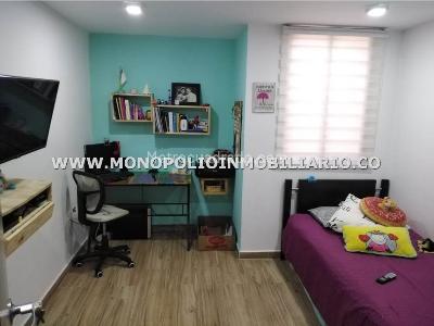 Casa de 4 alcobas en venta en Madera, Bello, 122 m² · foto 8 de 18