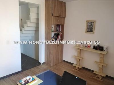 Casa de 4 alcobas en venta en Madera, Bello, 122 m² · foto 13 de 18