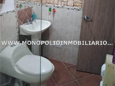 Casa de 4 alcobas en venta en Madera, Bello, 122 m² · foto 14 de 18
