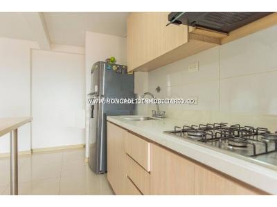 Apartamento en venta en Loma Linda, Itagüí · foto 3 de 11