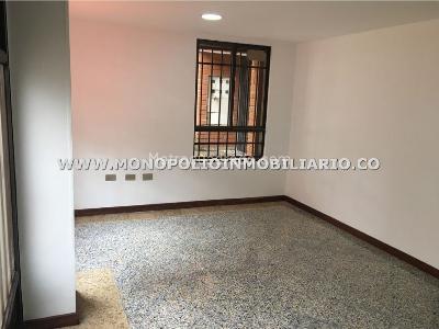 Apartamento en venta en Laureles, Medellín · foto 4 de 10
