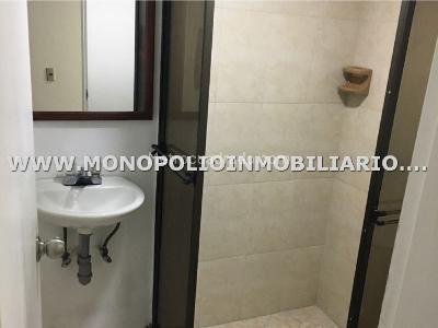 Apartamento en venta en Laureles, Medellín · foto 7 de 10