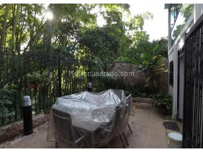 Apartamento de 4 alcobas en venta en El Poblado, Medellín, 240 m² · foto 10 de 14