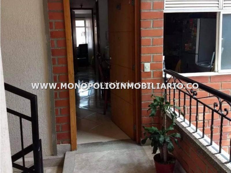 Furnished 3BR Apartment in La Floresta - 8