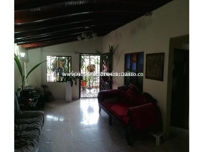 Casa de 4 alcobas en venta en San Diego, Medellín, 185 m² · foto 3 de 9