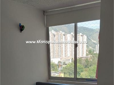 Apartamento de 3 alcobas en venta en Cabañas, Bello, 61 m² · foto 15 de 17