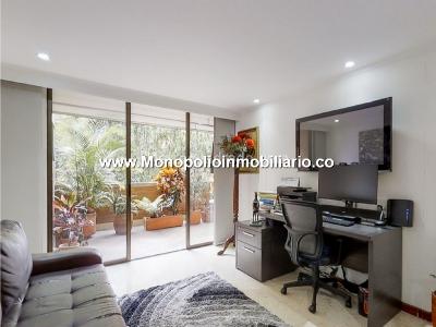 Apartamento de 3 alcobas en venta en El Tesoro, Medellín, 237 m² · foto 16 de 18