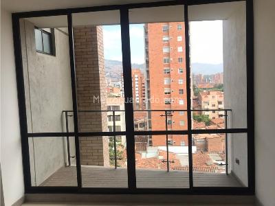Apartamento en venta en Florida Nueva, Medellín · foto 4 de 15