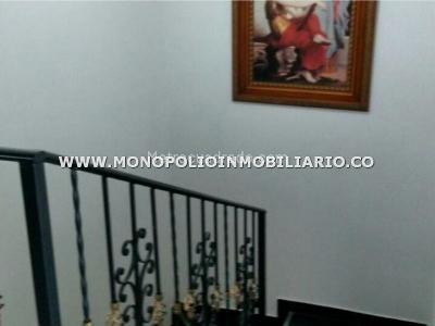 Casa de 5 alcobas en venta en Cabañas, Bello, 176 m² · foto 6 de 20