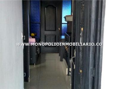 Casa de 5 alcobas en venta en Cabañas, Bello, 176 m² · foto 8 de 20