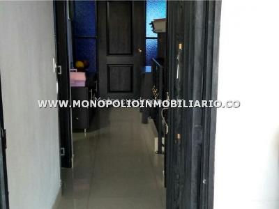 Casa de 5 alcobas en venta en Cabañas, Bello, 176 m² · foto 11 de 20