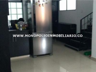 Casa de 5 alcobas en venta en Cabañas, Bello, 176 m² · foto 15 de 20