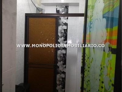Casa de 5 alcobas en venta en San Martin, Bello, 264 m² · foto 6 de 20