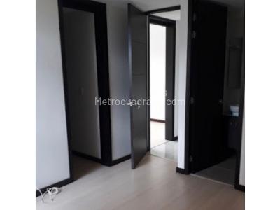 Apartamento de 2 alcobas en venta en El Trianon, Envigado, 69 m² · foto 3 de 11