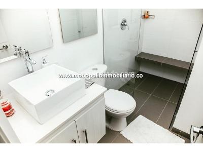 Apartamento de 3 alcobas en arriendo en El Poblado, Medellín, 75 m² · foto 11 de 12