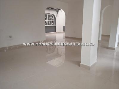 Casa de 5 alcobas en venta en Calasanz, Medellín, 340 m² · foto 6 de 20