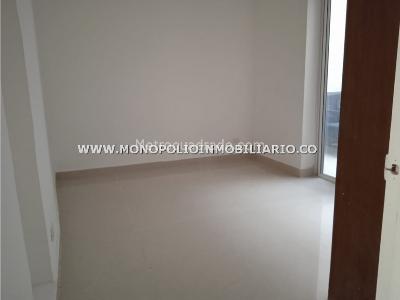 Casa de 5 alcobas en venta en Calasanz, Medellín, 340 m² · foto 13 de 20