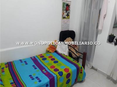 Casa de 4 alcobas en venta en Balcones De Sevilla, Itagüí, 100 m² · foto 13 de 18