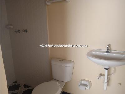 Casa de 3 alcobas en venta en Guayabal, Medellín, 130 m² · foto 5 de 13