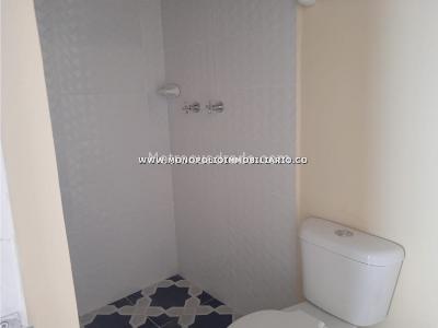 Casa de 3 alcobas en venta en Guayabal, Medellín, 130 m² · foto 6 de 13