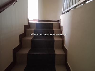 Casa de 3 alcobas en venta en Guayabal, Medellín, 130 m² · foto 7 de 13