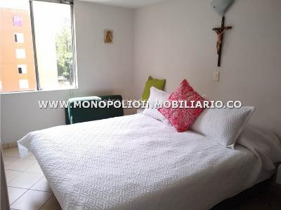Apartamento de 3 alcobas en arriendo en Belen, Medellín, 98 m² · foto 5 de 15