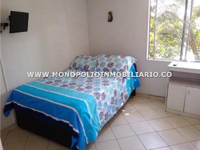 Apartamento de 3 alcobas en arriendo en Belen, Medellín, 98 m² · foto 10 de 15