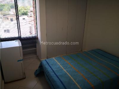 Apartamento de 4 alcobas en arriendo en San Joaquin, Medellín, 98 m² · foto 12 de 19