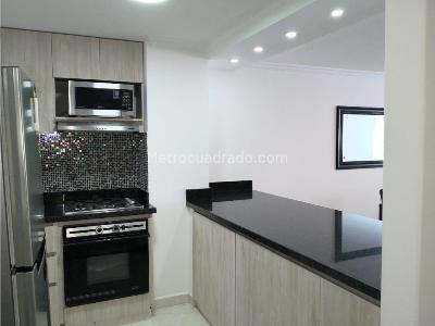 Apartamento de 4 alcobas en arriendo en San Joaquin, Medellín, 98 m² · foto 14 de 19