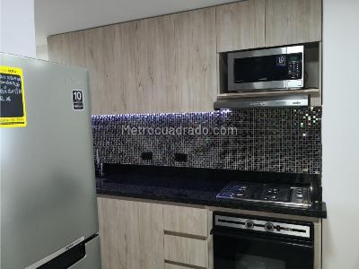 Apartamento de 4 alcobas en arriendo en San Joaquin, Medellín, 98 m² · foto 17 de 19