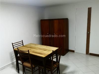 Apartamento de 4 alcobas en arriendo en San Joaquin, Medellín, 98 m² · foto 18 de 19