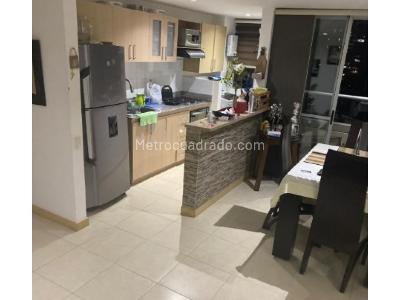 Apartamento de 3 alcobas en venta en San Jose, Sabaneta, 77 m² · foto 5 de 15