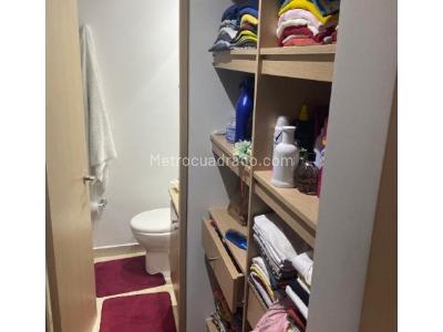 Apartamento de 3 alcobas en venta en San Jose, Sabaneta, 77 m² · foto 14 de 15