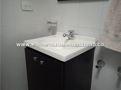 Apartamento de 3 alcobas en arriendo en Laureles, Medellín, 100 m² · foto 14 de 15