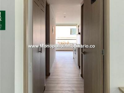Apartamento de 1 alcoba en venta en El Escobero, Envigado, 54 m² · foto 18 de 18