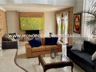 Casa de 5 alcobas en venta en San Jose, Sabaneta, 354 m² · foto 3 de 20