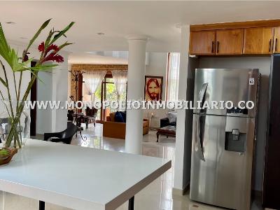 Casa de 5 alcobas en venta en San Jose, Sabaneta, 354 m² · foto 4 de 20