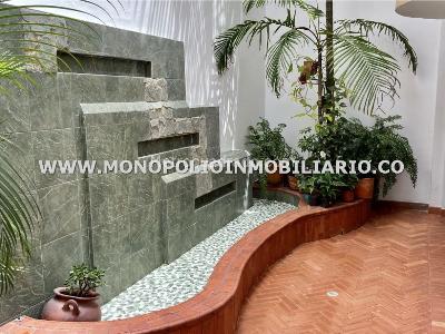 Casa de 5 alcobas en venta en San Jose, Sabaneta, 354 m² · foto 9 de 20