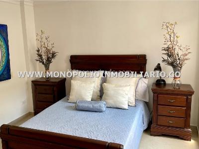 Casa de 5 alcobas en venta en San Jose, Sabaneta, 354 m² · foto 12 de 20
