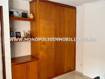 Casa de 5 alcobas en venta en San Jose, Sabaneta, 354 m² · foto 14 de 20